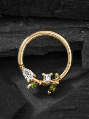 Tiny Jasmine Seam Ring – Green Tourmaline & VS Diamond