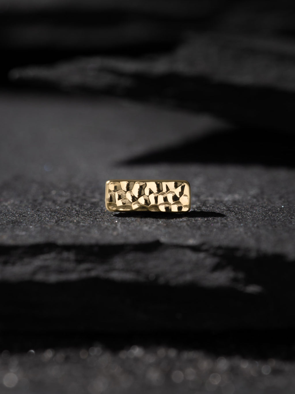 Threadless Hammered Flat Rectangle – 5×2mm