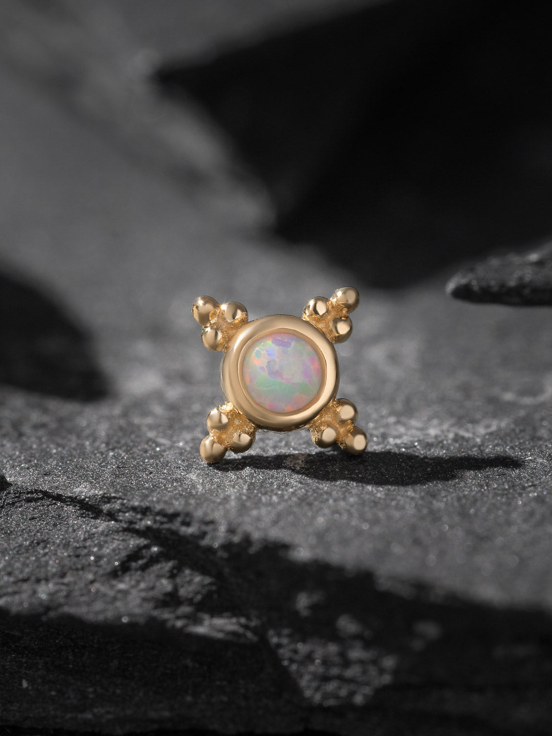 Threadless Mini Kandy End – Synthetic White Opal